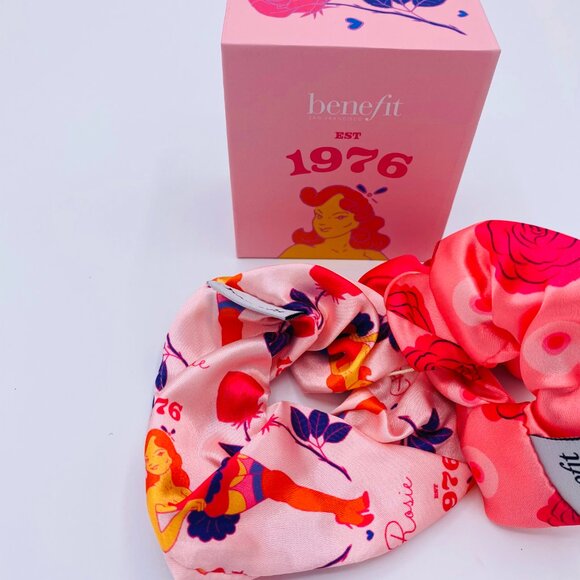 Benefit Scrunchie Set, Pink Red Floral Rosie Limited Edition,Elegant Box,3pc,NEW - Picture 2 of 7